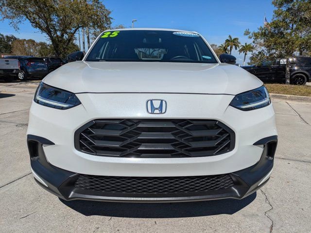 Used 2025 Honda HR-V Sport image 8