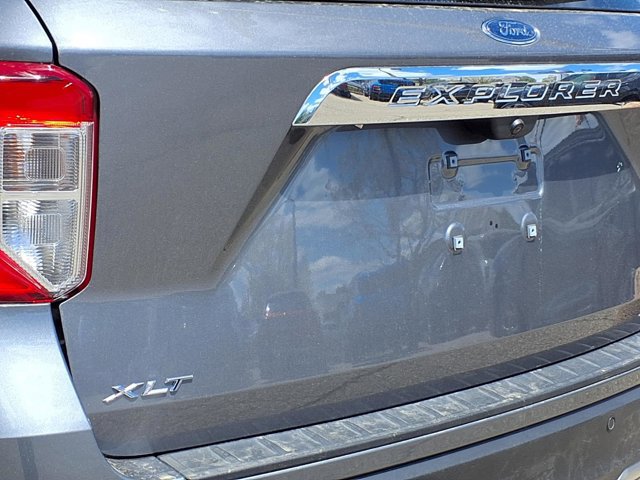 Certified 2023 Ford Explorer XLT w/ Equipment Group 202A AWD/4WD image 25
