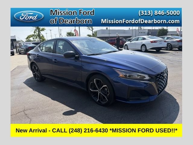 Used 2024 Nissan Altima 2.5 SR