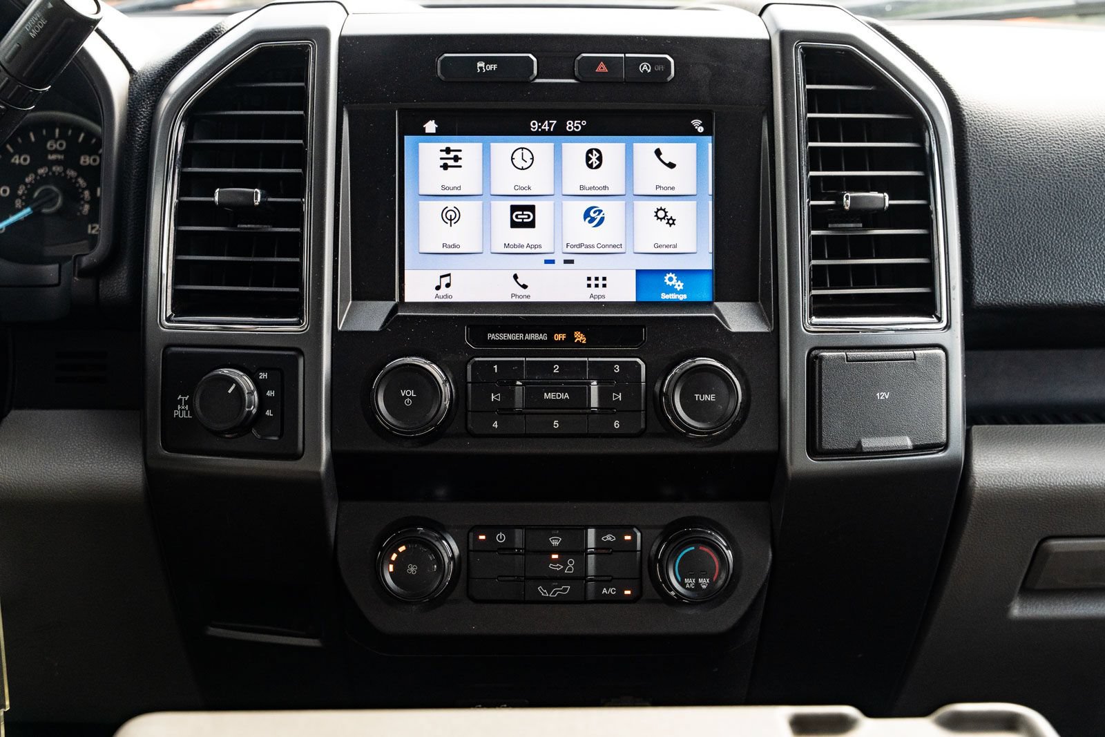 Certified 2019 Ford F150 XLT AWD/4WD image 28