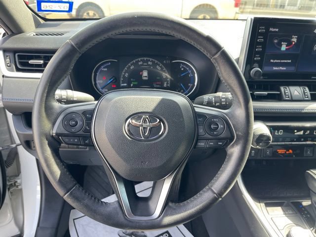 Used 2020 Toyota RAV4 XSE AWD/4WD image 25