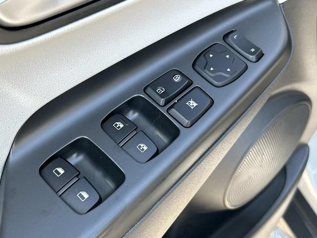 Used 2022 Hyundai Kona SEL w/ Convenience Package FWD image 28