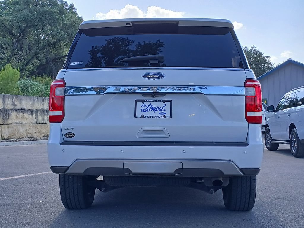 Certified 2021 Ford Expedition XLT RWD image 4