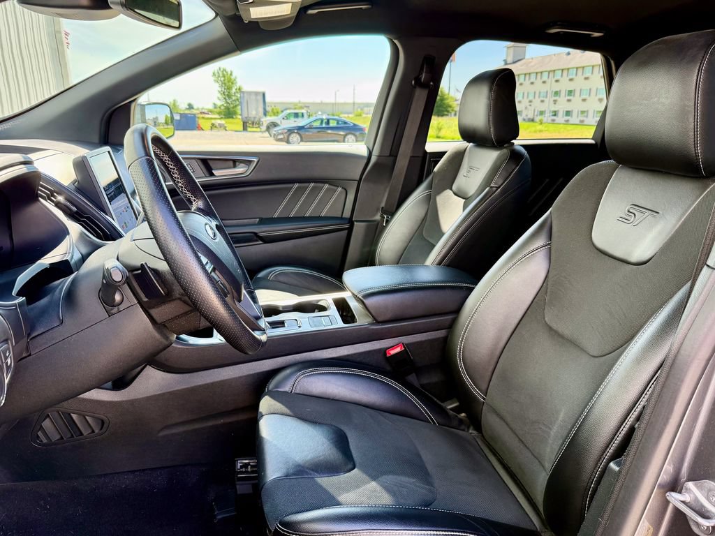 Certified 2022 Ford Edge ST AWD/4WD image 11