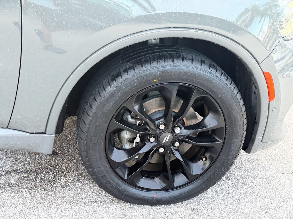 Used 2023 Dodge Durango R/T RWD image 9