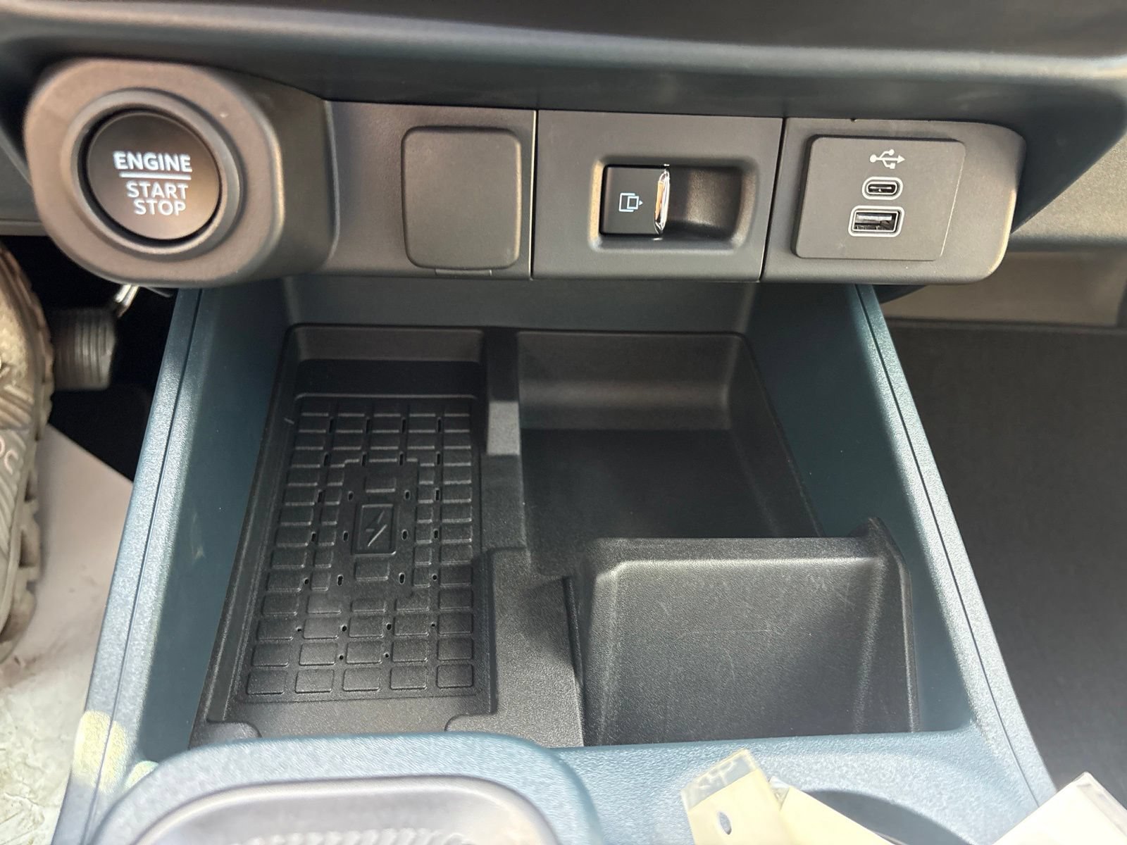 Certified 2025 Ford Maverick Lariat AWD/4WD image 28