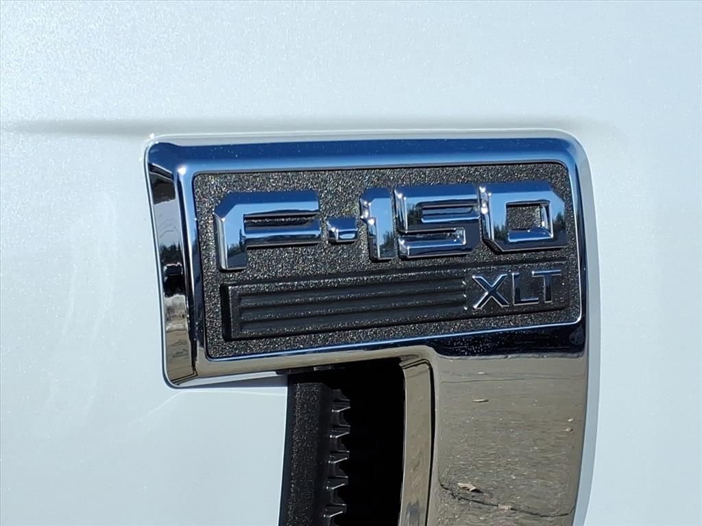 Certified 2025 Ford F150 XLT w/ Equipment Group 301A Standard image 9