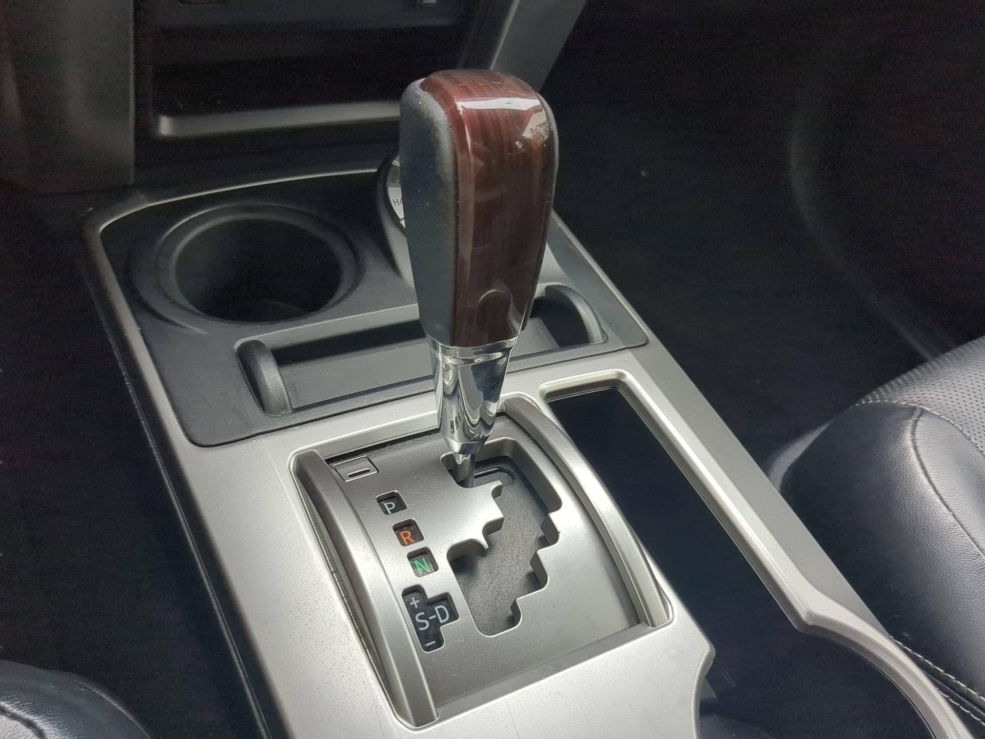 Used 2018 Toyota 4Runner Limited AWD/4WD image 65