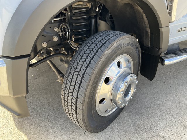 Certified 2024 Ford F550 4x4 Crew Cab Super Duty image 26