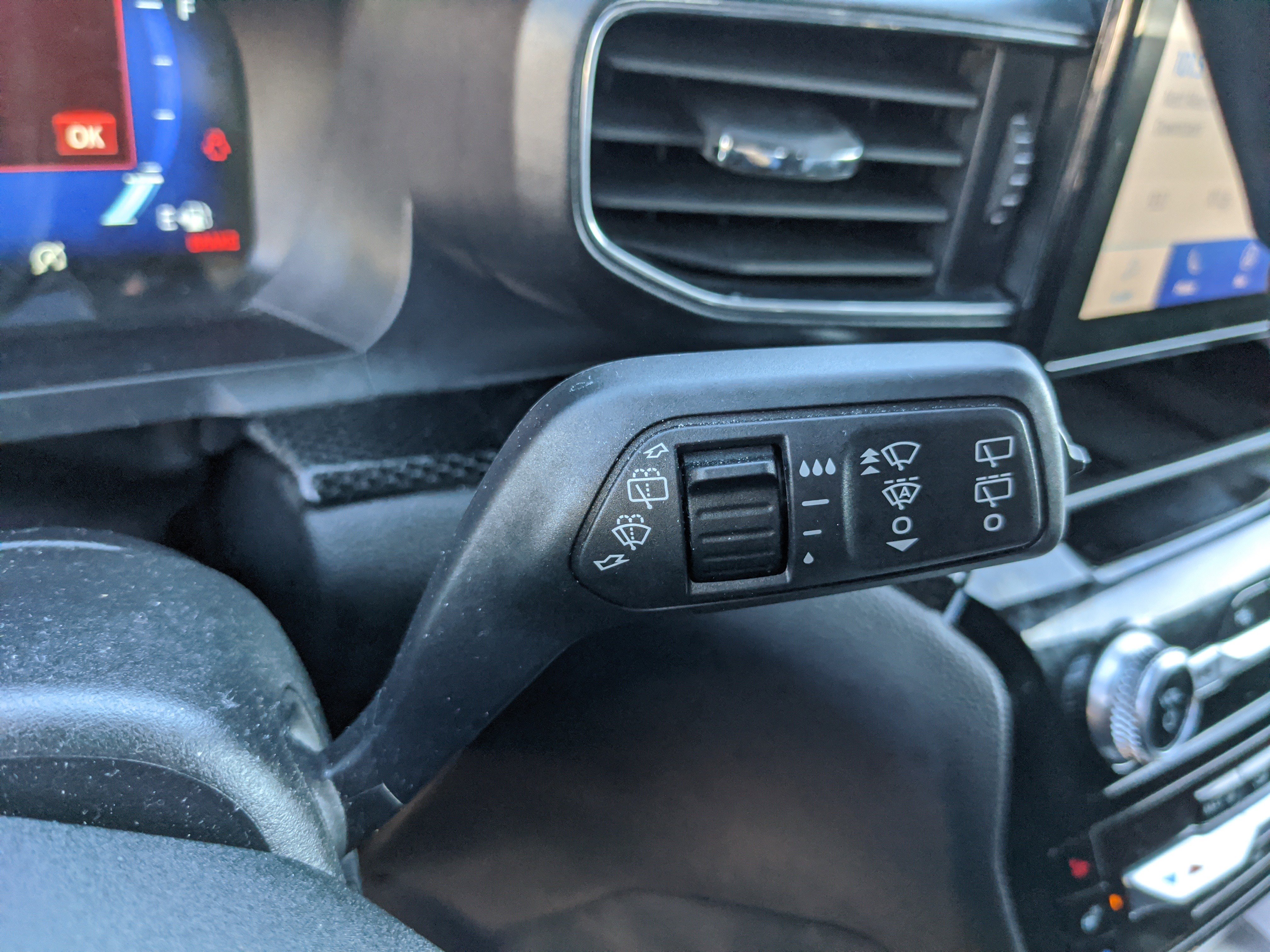 Certified 2022 Ford Explorer ST w/ Equipment Group 401A image 34