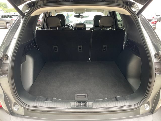 Certified 2025 Ford Escape Platinum AWD/4WD image 16