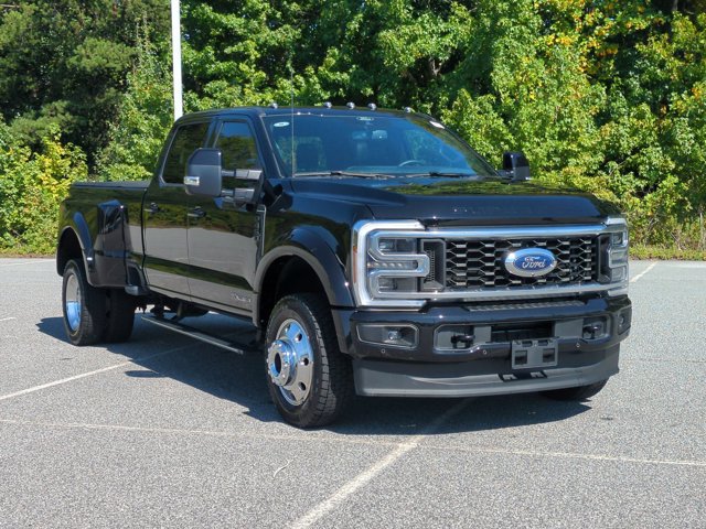 Certified 2025 Ford F450 Platinum w/ FX4 Off-Road Package AWD/4WD image 1