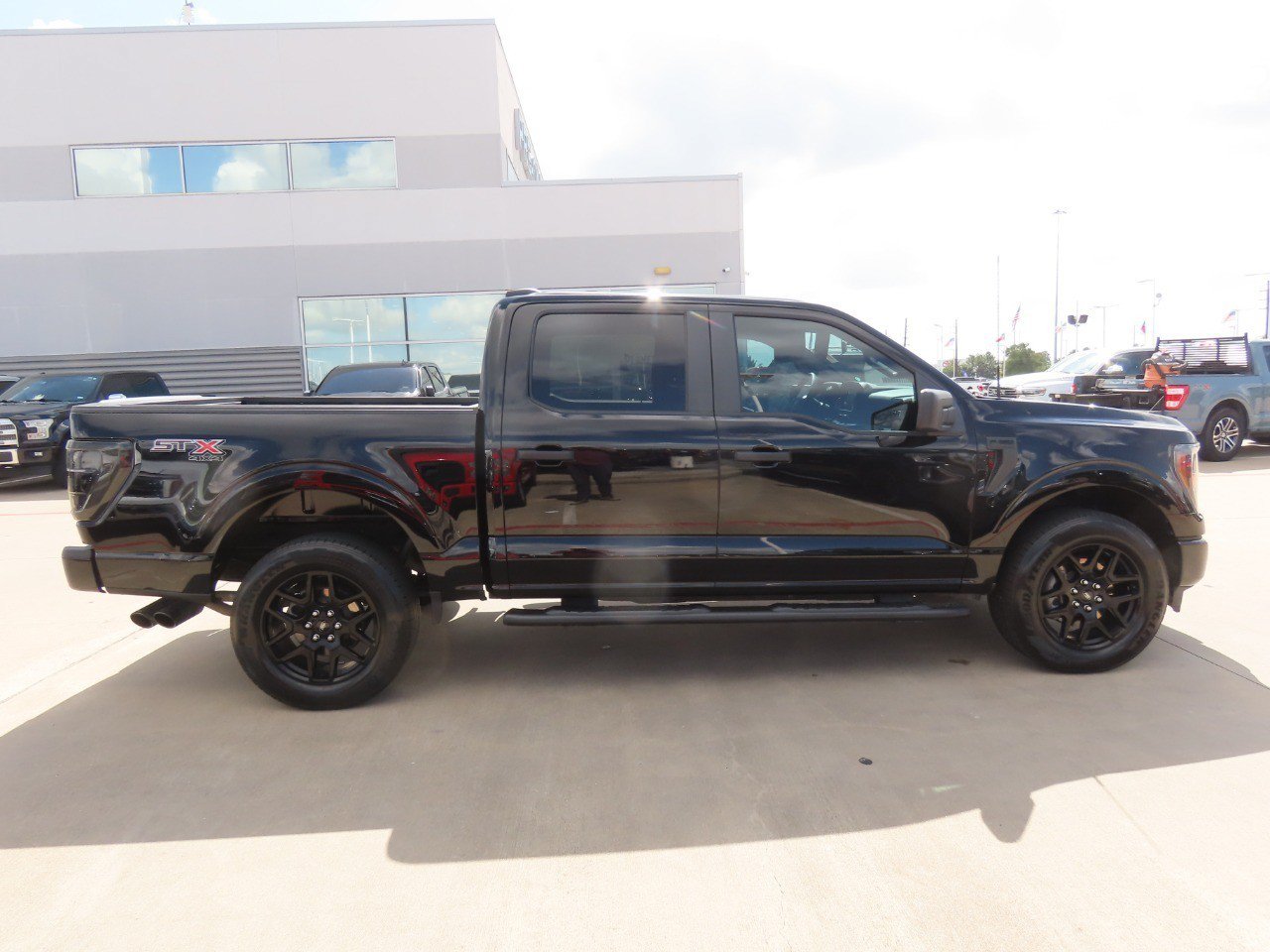 Certified 2023 Ford F150 XL w/ STX Appearance Package AWD/4WD image 10