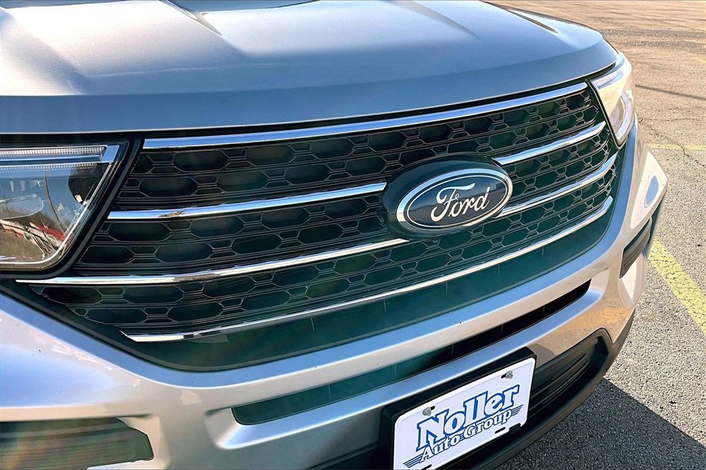 Certified 2022 Ford Explorer XLT image 29