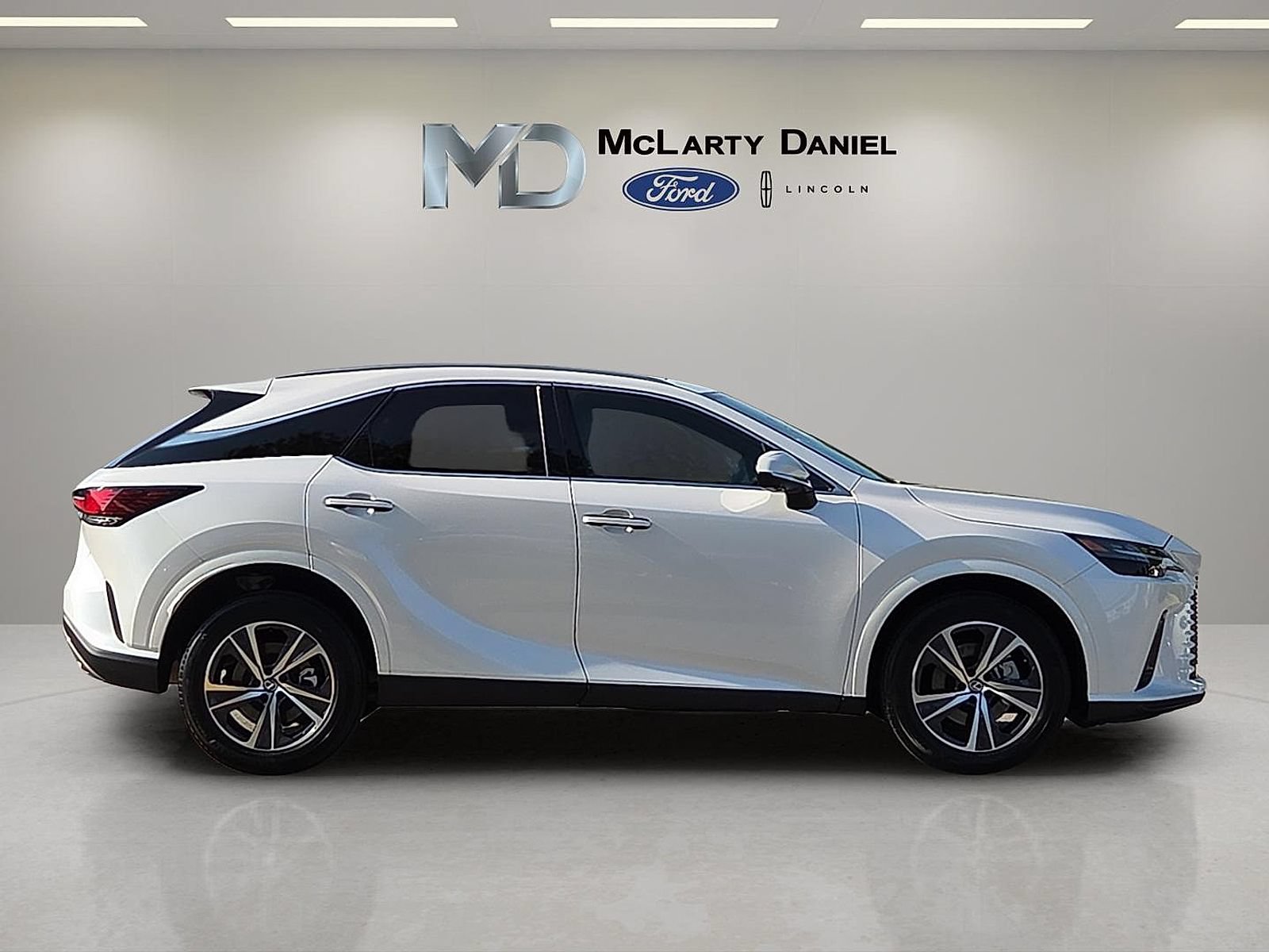 Used 2024 Lexus RX 350 Premium w/ Convenience Package AWD/4WD image 6