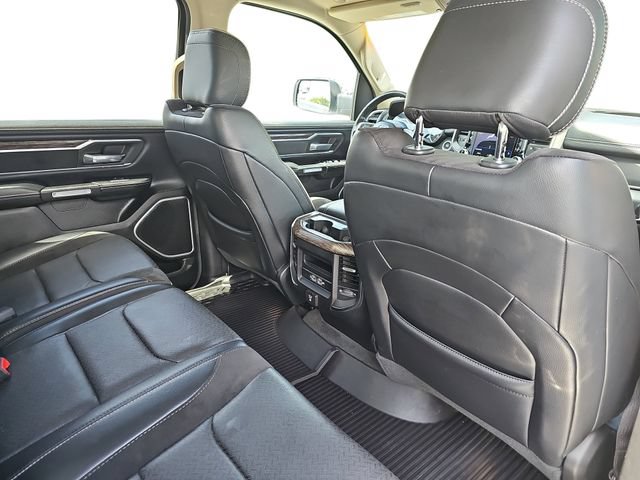 Used 2020 RAM 1500 Laramie AWD/4WD image 11