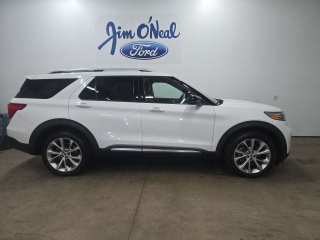 Certified 2021 Ford Explorer Platinum w/ Equipment Group 601A AWD/4WD image 1