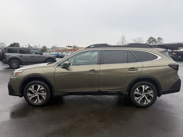 Used 2022 Subaru Outback Limited image 2