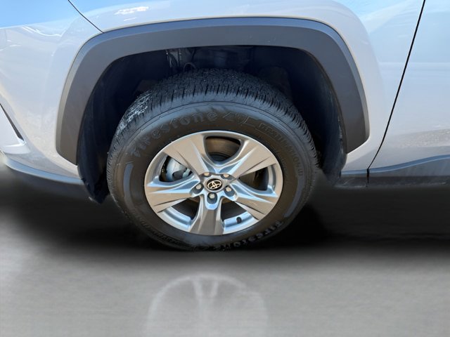 Used 2024 Toyota RAV4 XLE AWD/4WD image 24