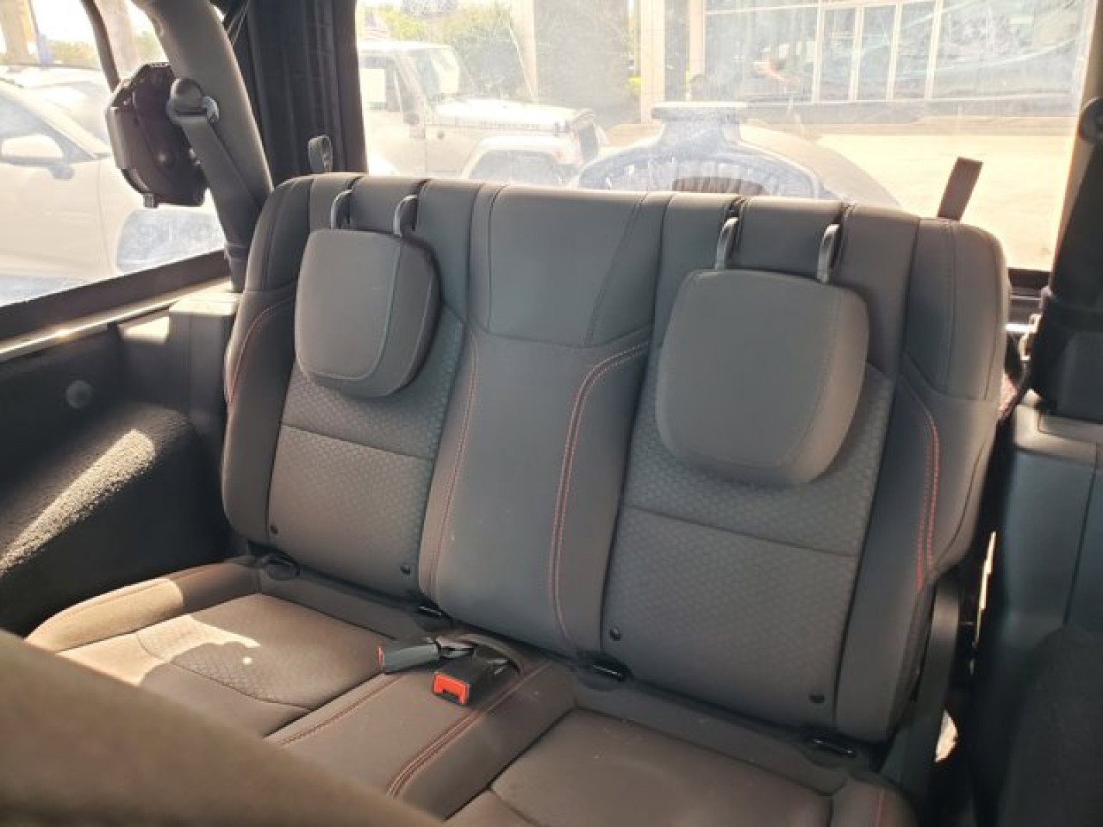 Used 2020 Jeep Wrangler Rubicon AWD/4WD image 24