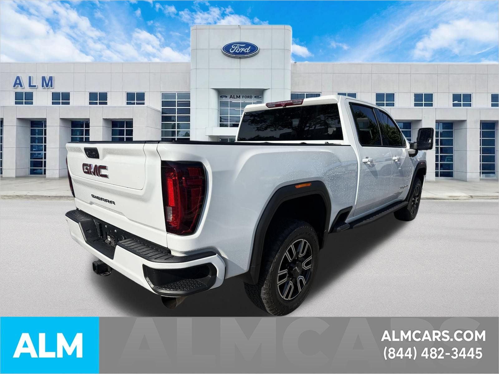 Used 2023 GMC Sierra 2500 AT4 w/ Gooseneck/5TH Wheel Package AWD/4WD image 8