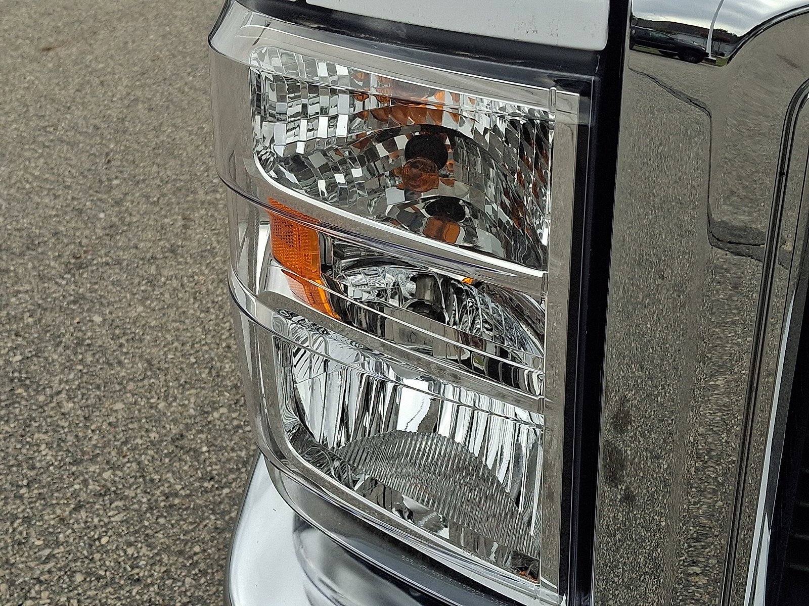 Certified 2025 Ford E-350 and Econoline 350 Super Duty w/ Power Equipment Group RWD image 8