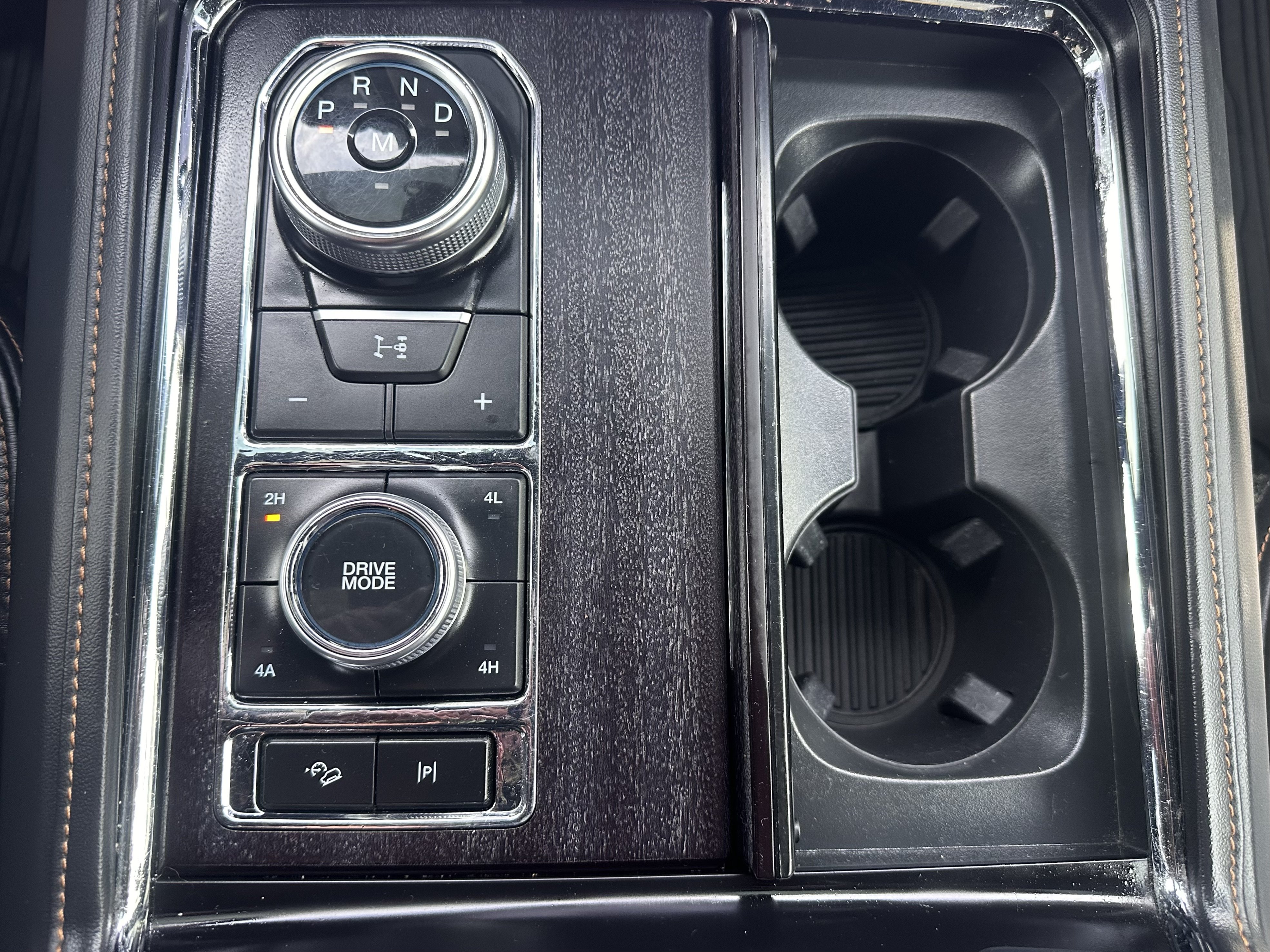 Certified 2024 Ford Expedition Max Platinum AWD/4WD image 30
