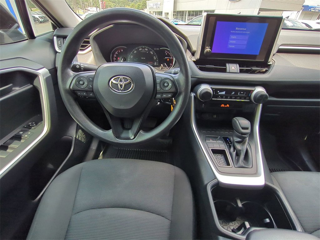 Used 2023 Toyota RAV4 LE image 16