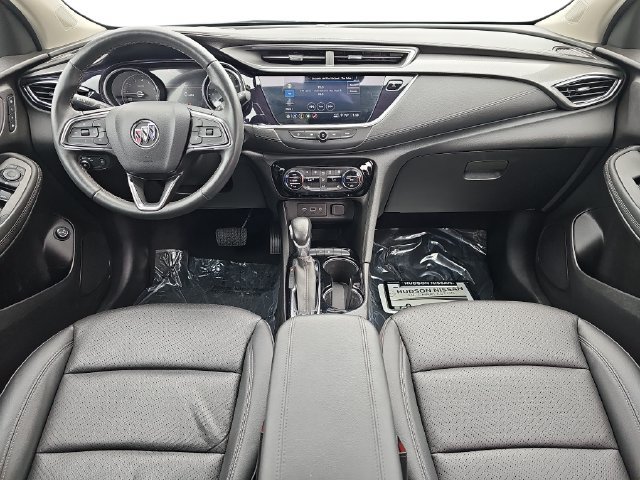 Used 2023 Buick Encore GX Essence w/ Experience Buick Package FWD image 9
