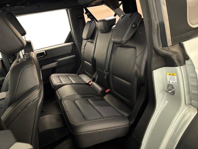 Certified 2023 Ford Bronco Badlands w/ Sasquatch Package AWD/4WD image 31