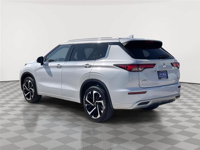 Used 2023 Mitsubishi Outlander SEL FWD image 9