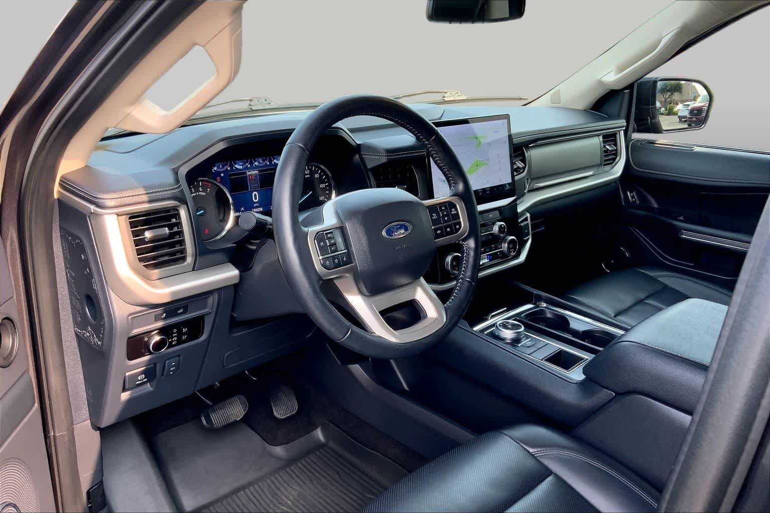 Certified 2023 Ford Expedition XLT RWD image 16