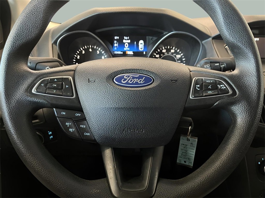 Certified 2018 Ford Focus SE image 18
