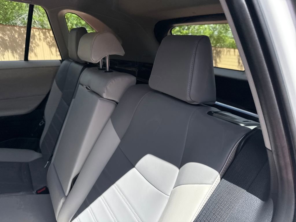 Used 2025 Toyota RAV4 XLE Premium w/ Weather Package AWD/4WD image 23