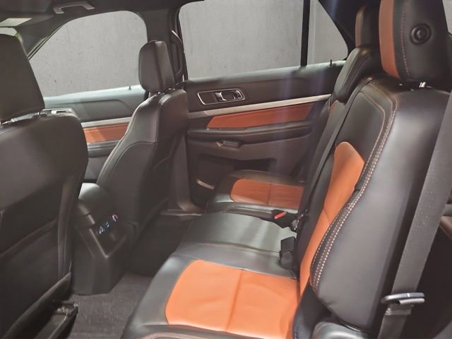 Certified 2019 Ford Explorer XLT w/ Equipment Group 202A AWD/4WD image 22