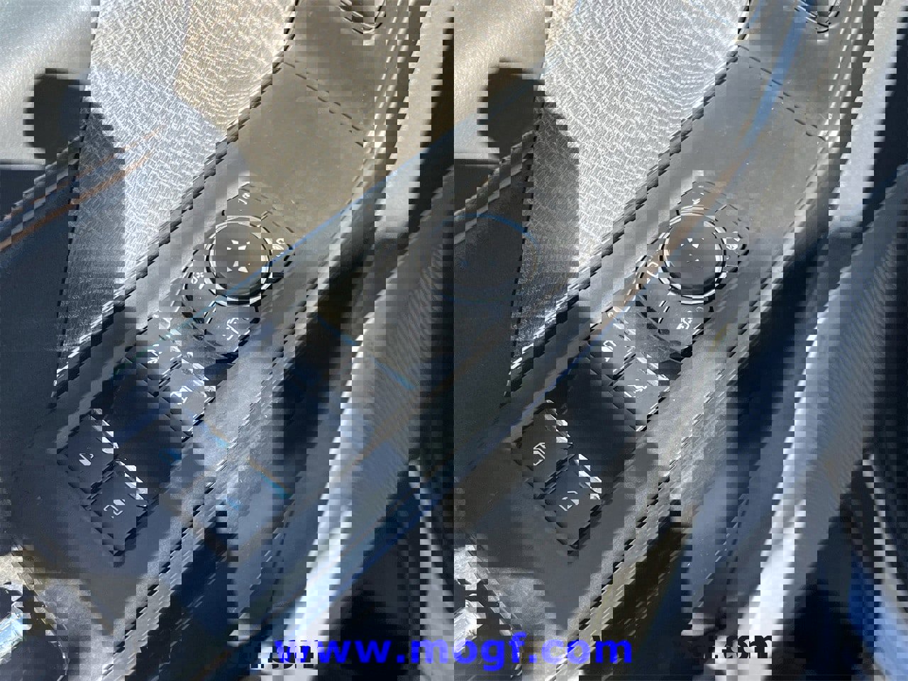 Certified 2022 Ford F150 Platinum w/ Equipment Group 701A High image 27