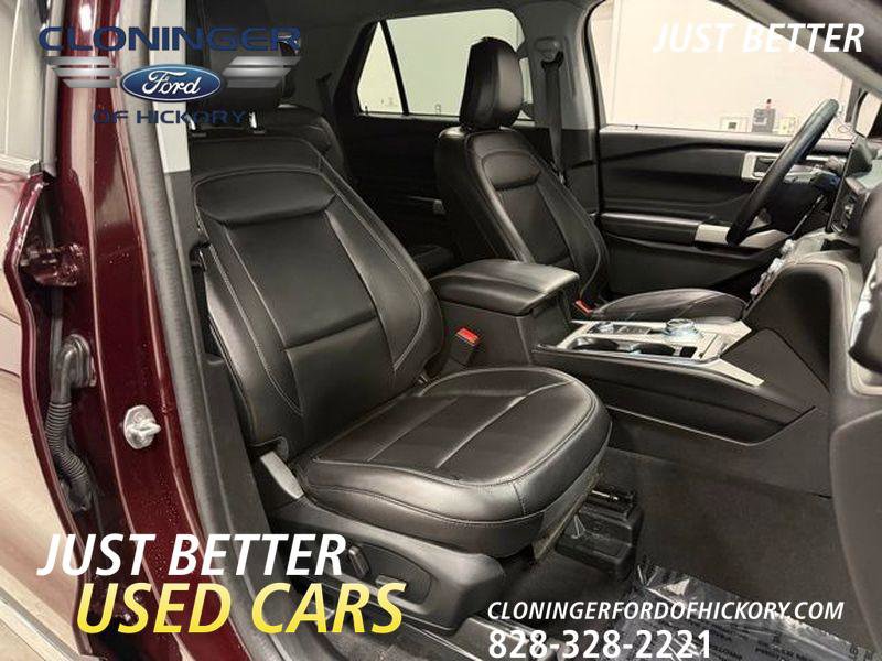 Certified 2022 Ford Explorer XLT w/ Equipment Group 202A image 39