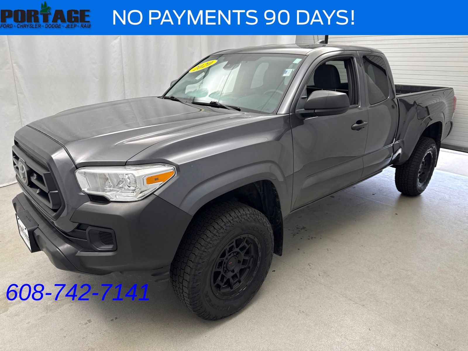 Used 2020 Toyota Tacoma SR AWD/4WD image 5