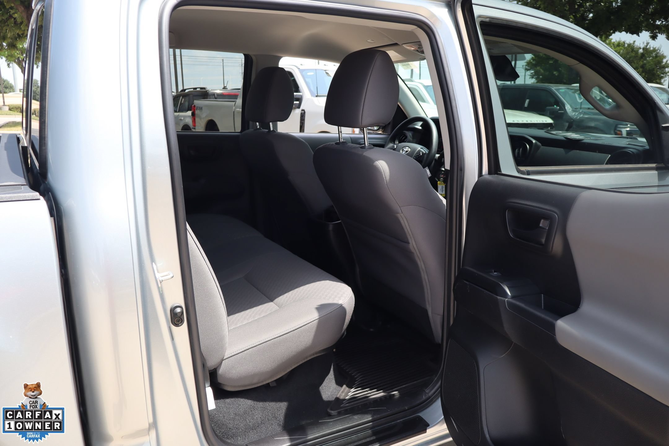 Used 2023 Toyota Tacoma SR AWD/4WD image 27