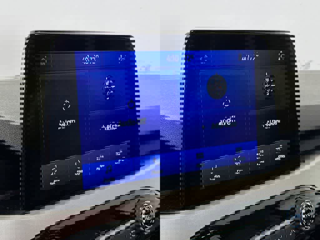 Certified 2020 Ford Escape SE image 16