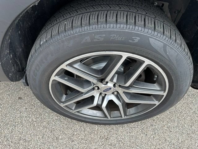 Certified 2018 Ford Explorer Sport w/ Equipment Group 401A AWD/4WD image 7
