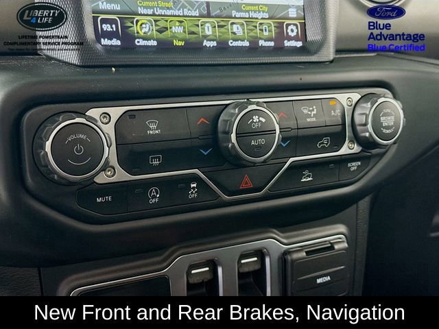 Used 2023 Jeep Wrangler Sport S image 16