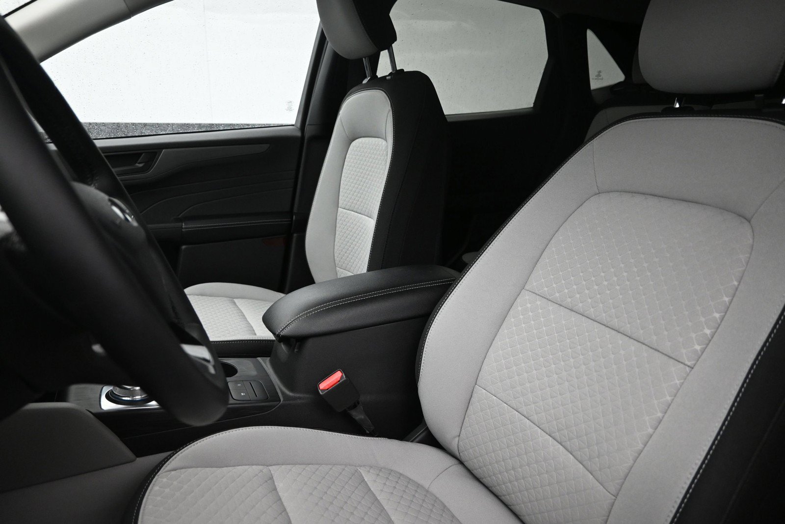 Certified 2024 Ford Escape Active AWD/4WD image 10