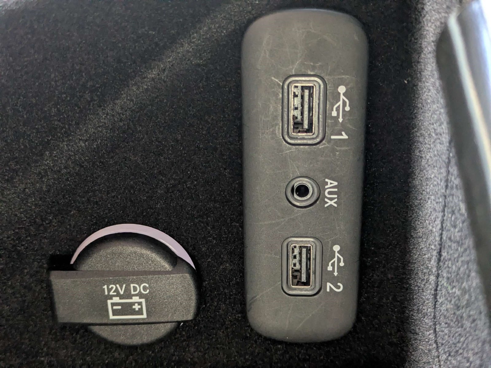 Used 2019 Dodge Challenger R/T RWD image 23