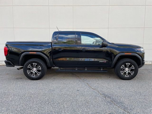 Used 2025 GMC Canyon AT4 w/ AT4 Premium Package image 2