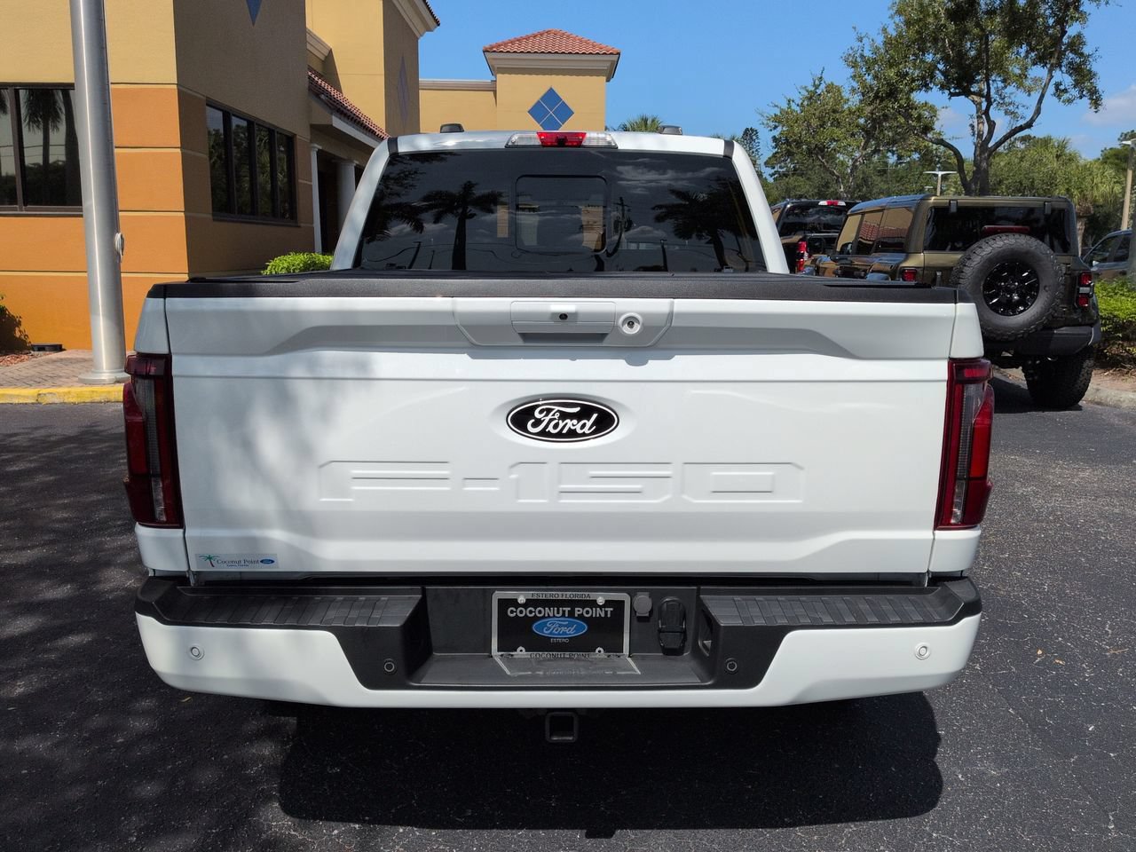 Certified 2024 Ford F150 Platinum w/ Equipment Group 702A High AWD/4WD image 5