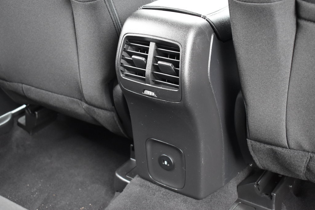 Certified 2023 Ford Escape Active AWD/4WD image 29