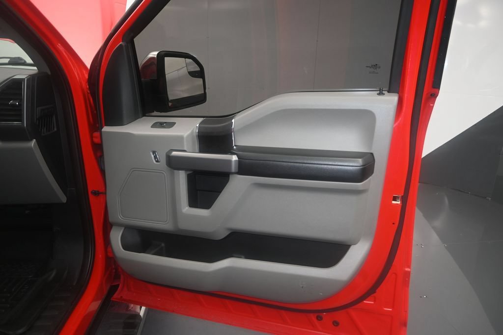 Certified 2019 Ford F150 XLT RWD image 13