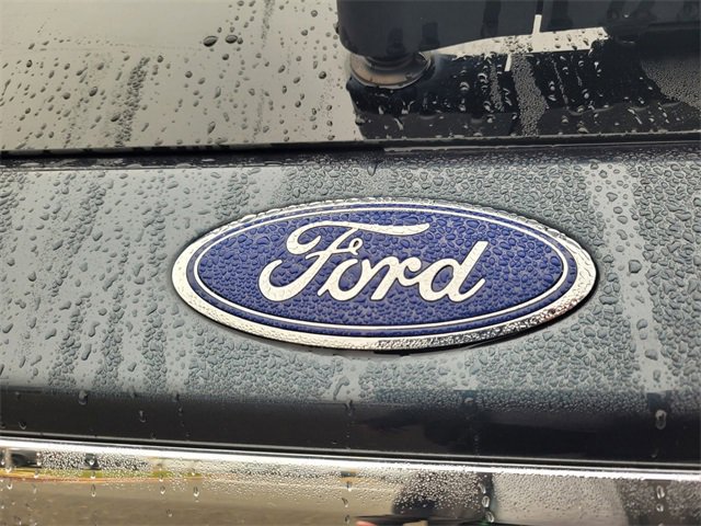 Certified 2022 Ford Explorer XLT w/ Equipment Group 202A image 10