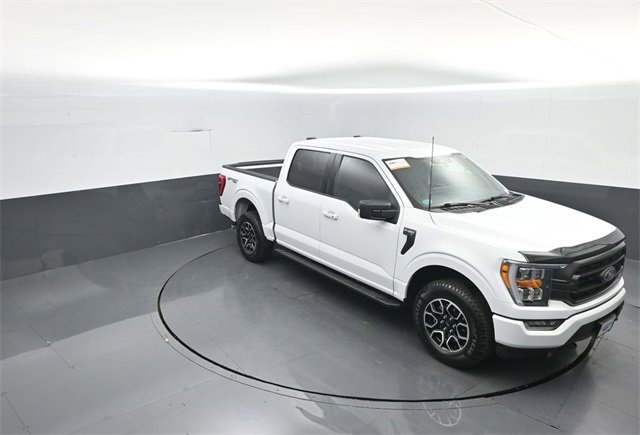 Certified 2022 Ford F150 XLT w/ Equipment Group 302A High image 15